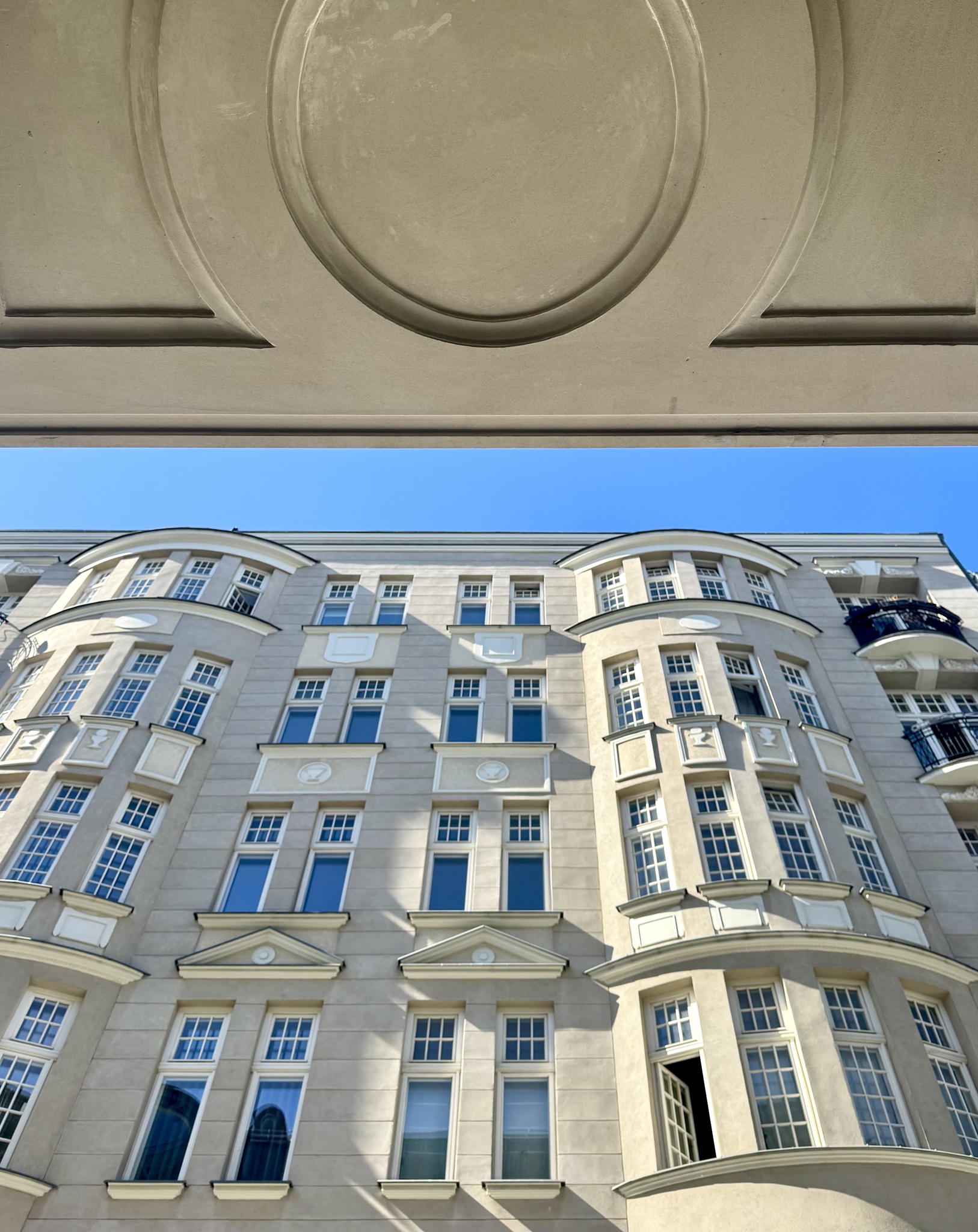 magdalena śmietańska próżna balkon